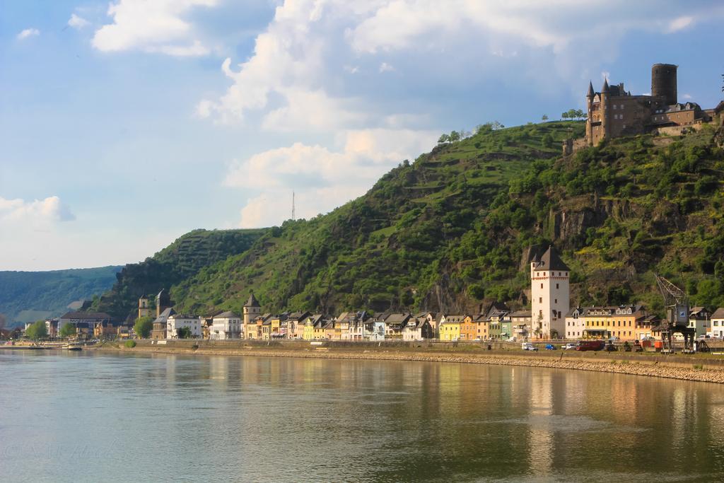 Pohl'S Rheinhotel Adler ซังคท์โกอาร์สเฮาเซิน ภายนอก รูปภาพ