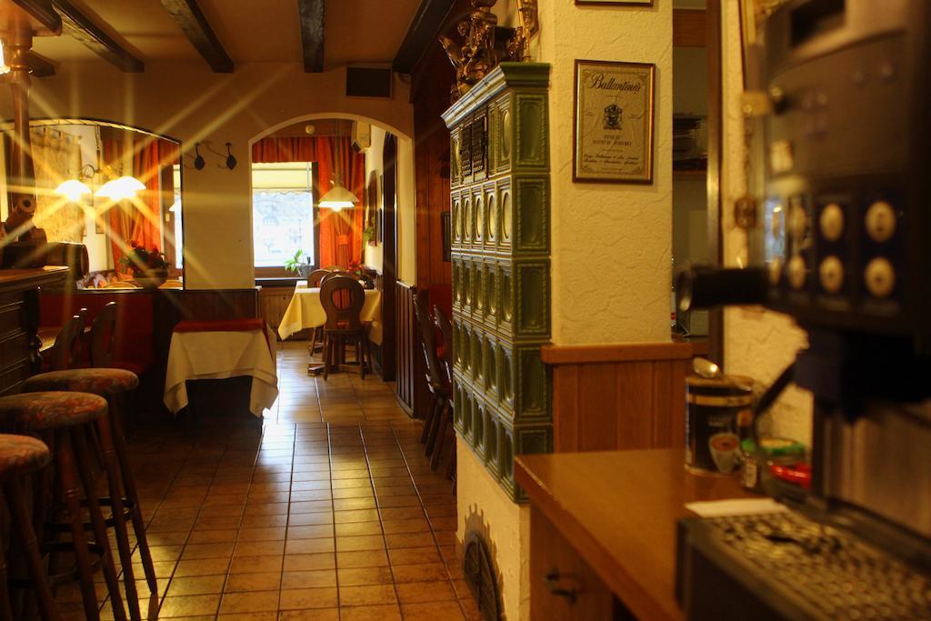 Pohl'S Rheinhotel Adler ซังคท์โกอาร์สเฮาเซิน ภายนอก รูปภาพ