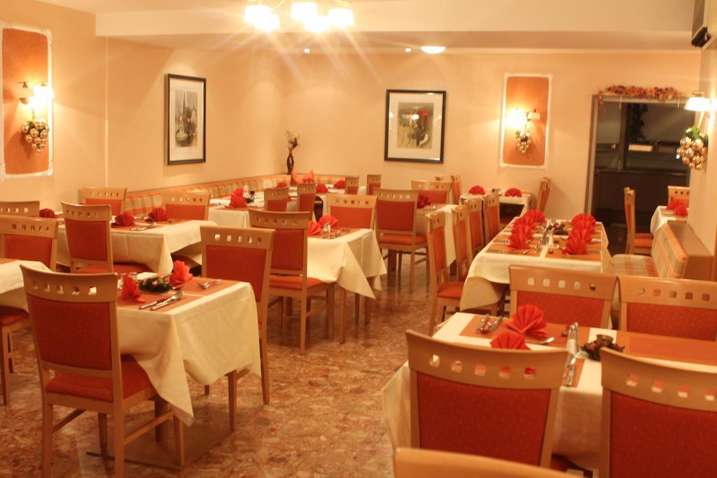 Pohl'S Rheinhotel Adler ซังคท์โกอาร์สเฮาเซิน ภายนอก รูปภาพ