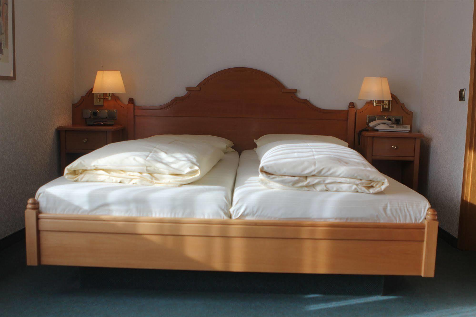 Pohl'S Rheinhotel Adler ซังคท์โกอาร์สเฮาเซิน ภายนอก รูปภาพ