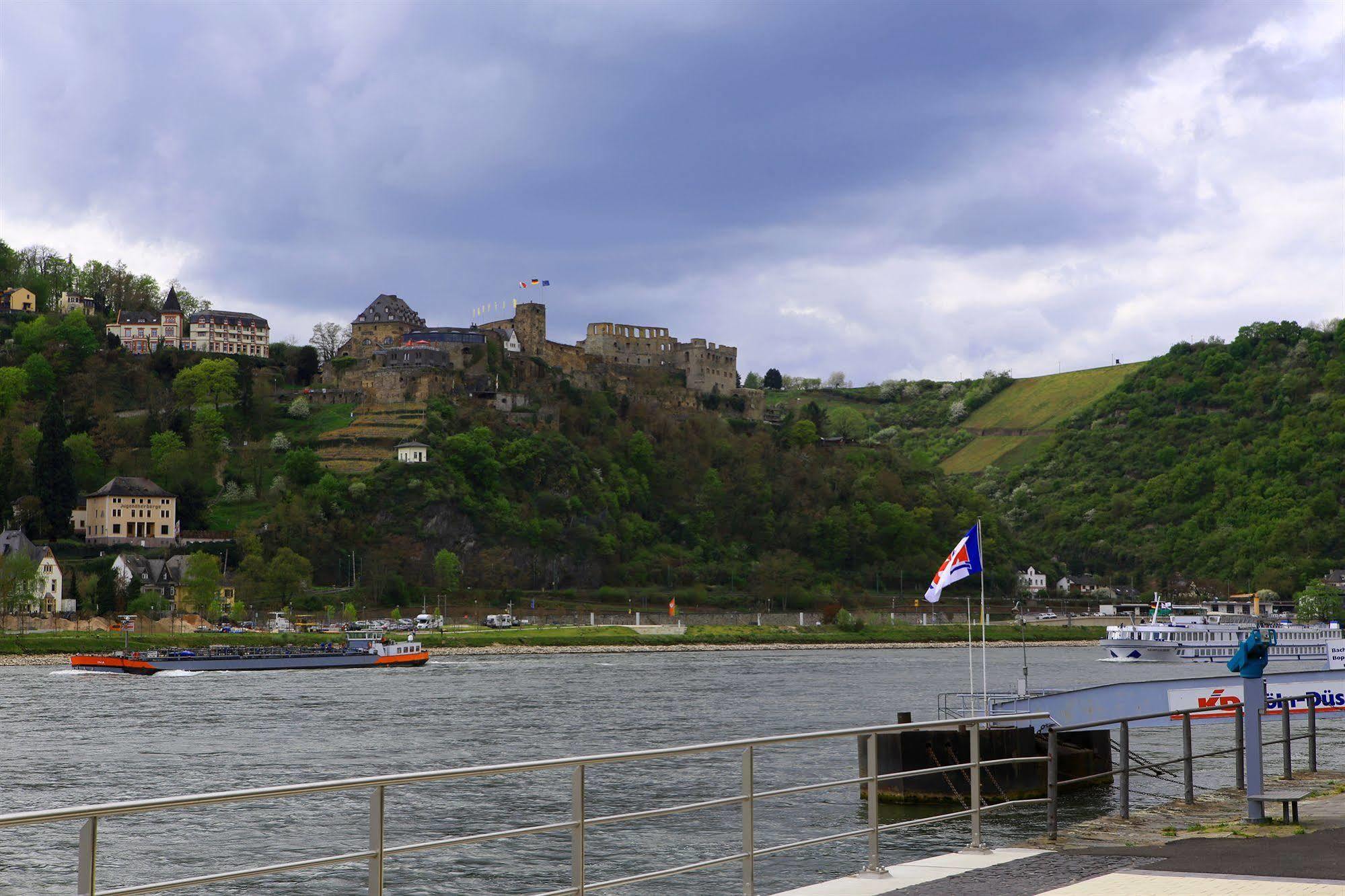 Pohl'S Rheinhotel Adler ซังคท์โกอาร์สเฮาเซิน ภายนอก รูปภาพ